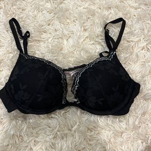 Victoria’s Secret Push up bra